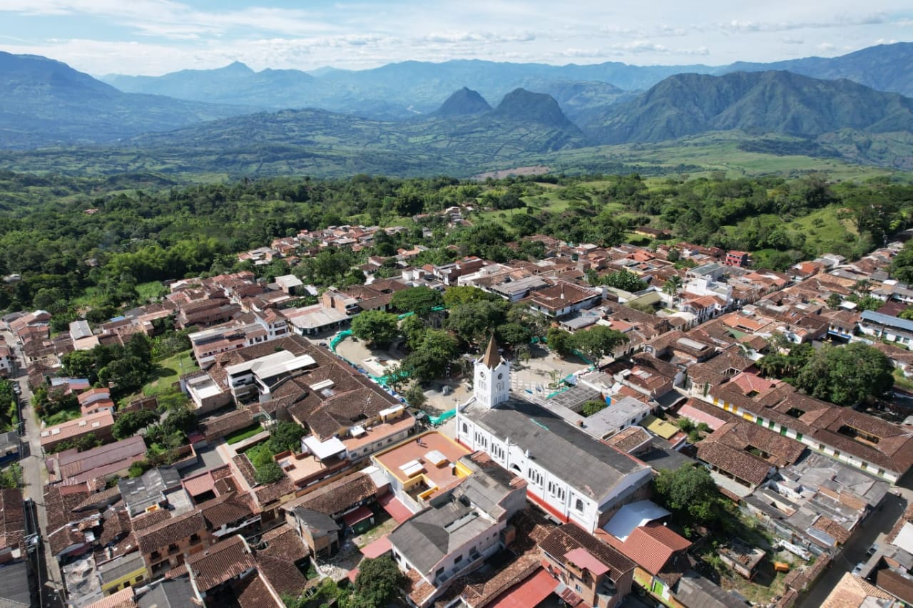 Valparaiso y los farallones desde Dron Pablo Emmanuel Escobar